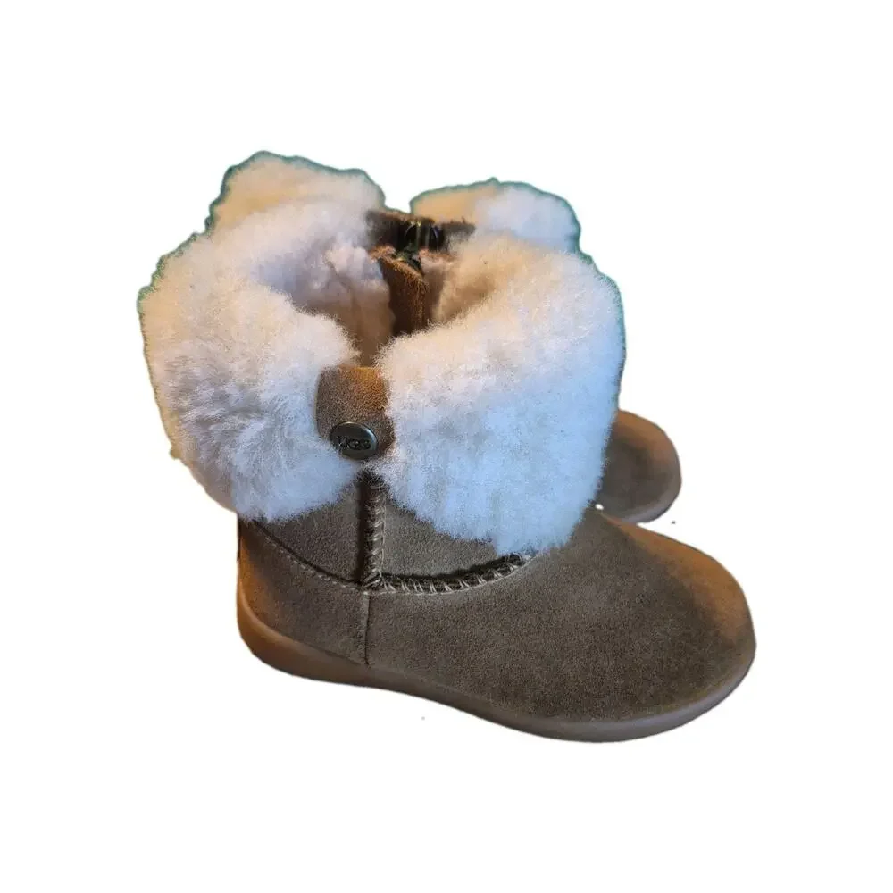 Baby UGG RAMONA FUR CHESTNUT BOOTS SIZE US 7